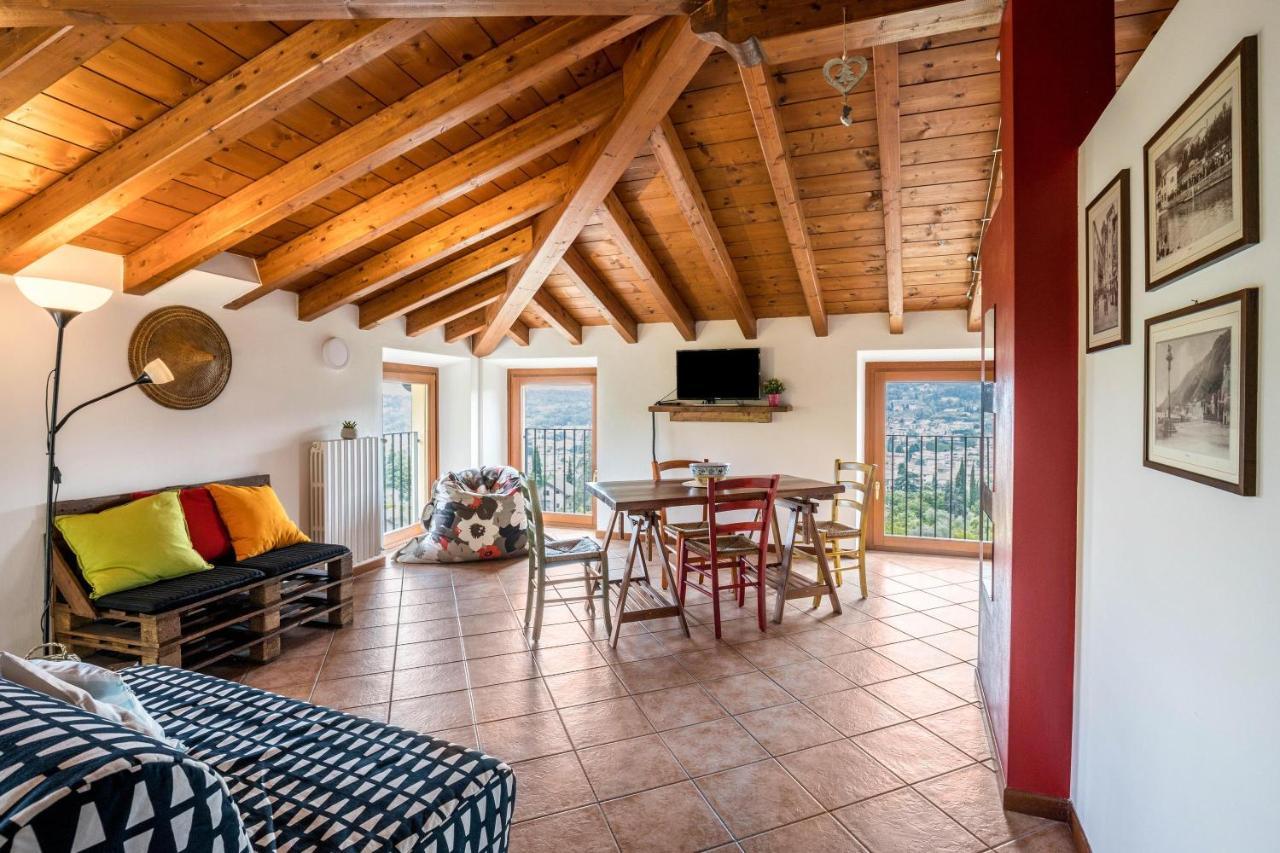 Casa Mandello Leilighet Salò Eksteriør bilde