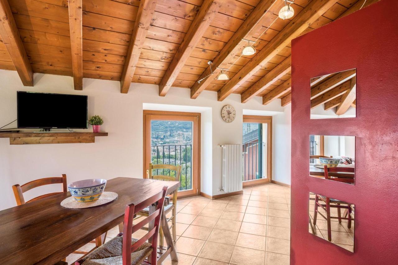 Casa Mandello Leilighet Salò Eksteriør bilde